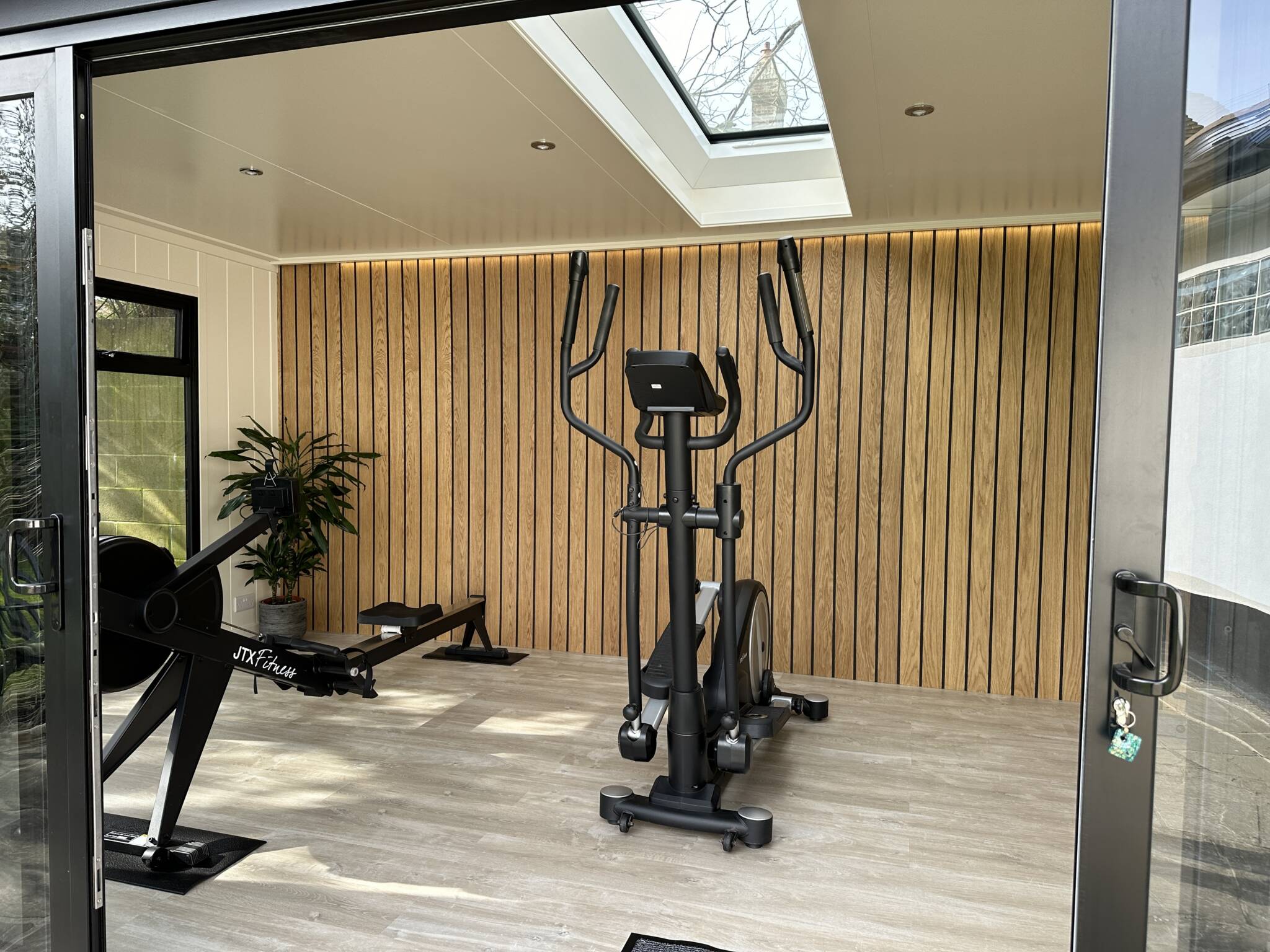Your Spec Ltd Bakers Garden Rooms 6 Your Spec Ltd Bakers Garden Rooms 6